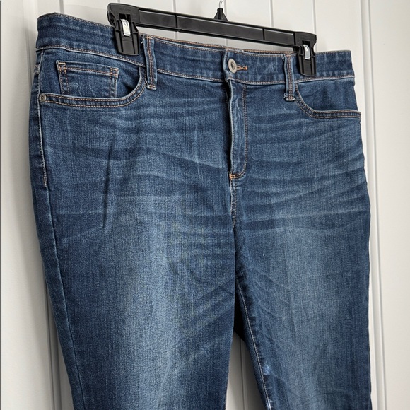 St. John's Bay Dark Blue Skinny Jeans - Picture 2 of 10